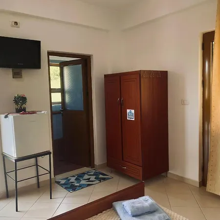 Bed & Breakfast Olive Nest Bunec Sasaj